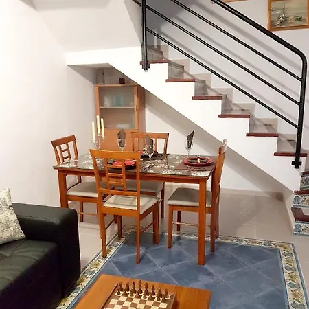 Holiday Calle De Valle Inclan * أرّاثيفي